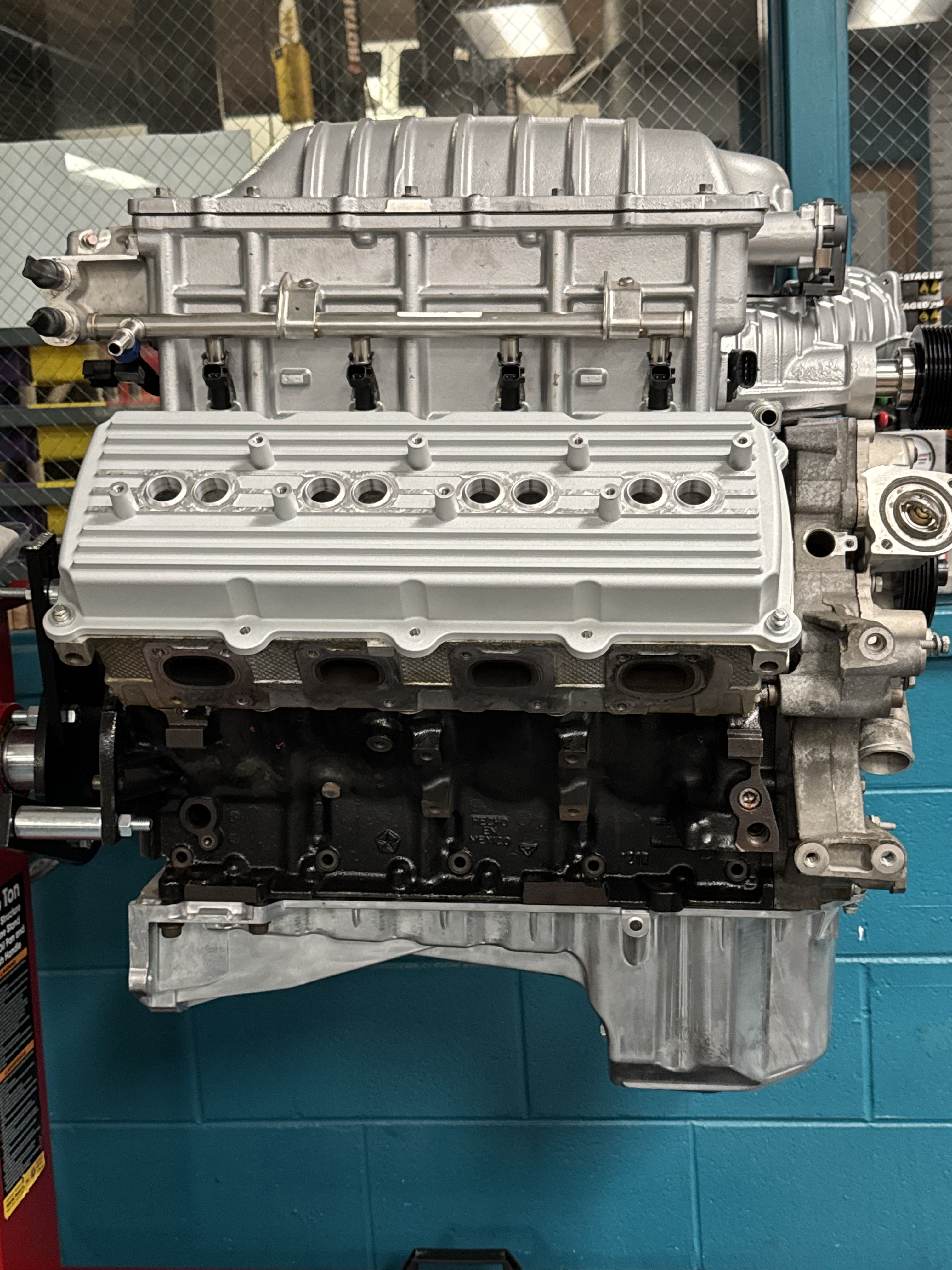 dragster engine side