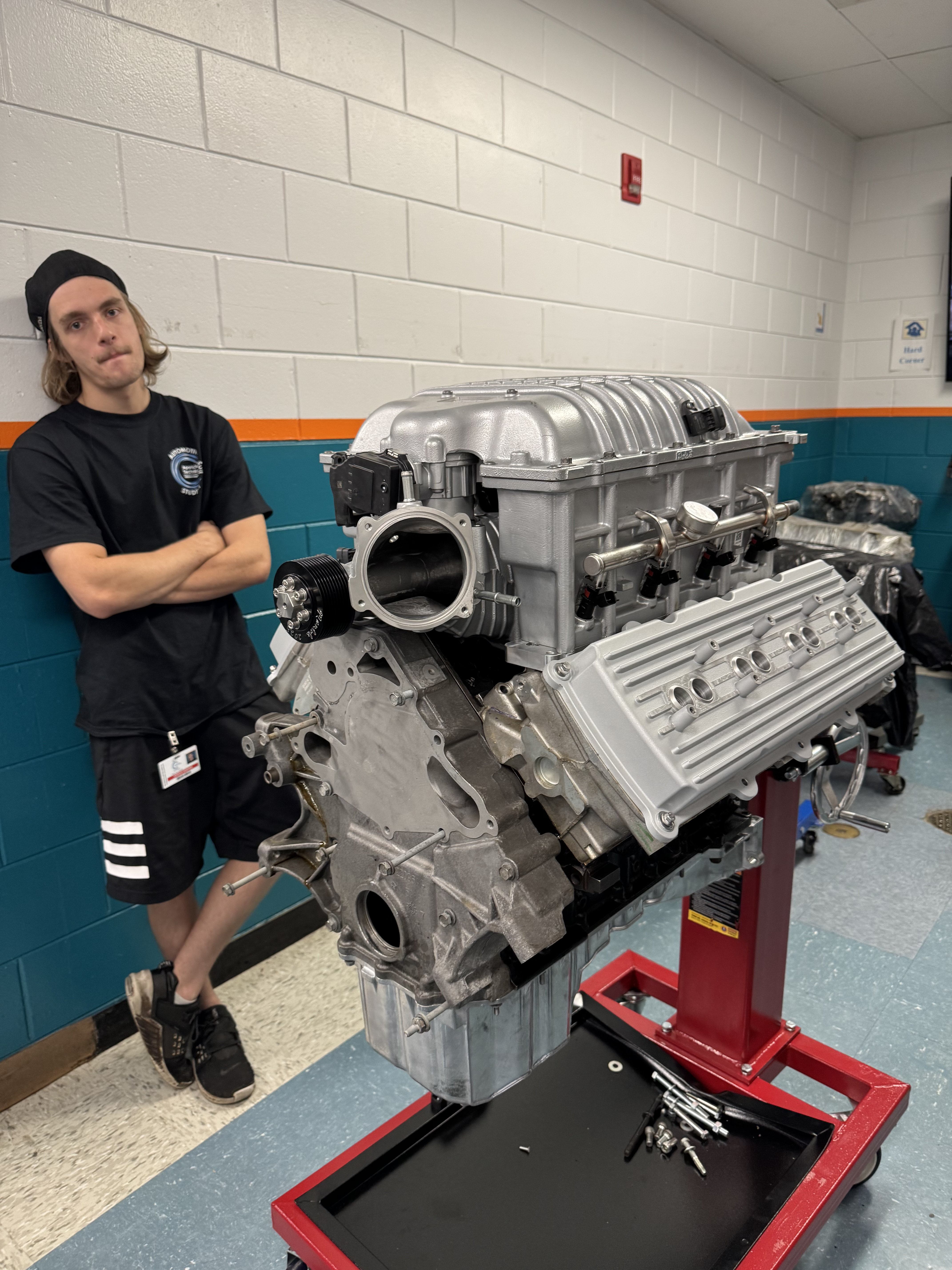 dragster engine side on stand