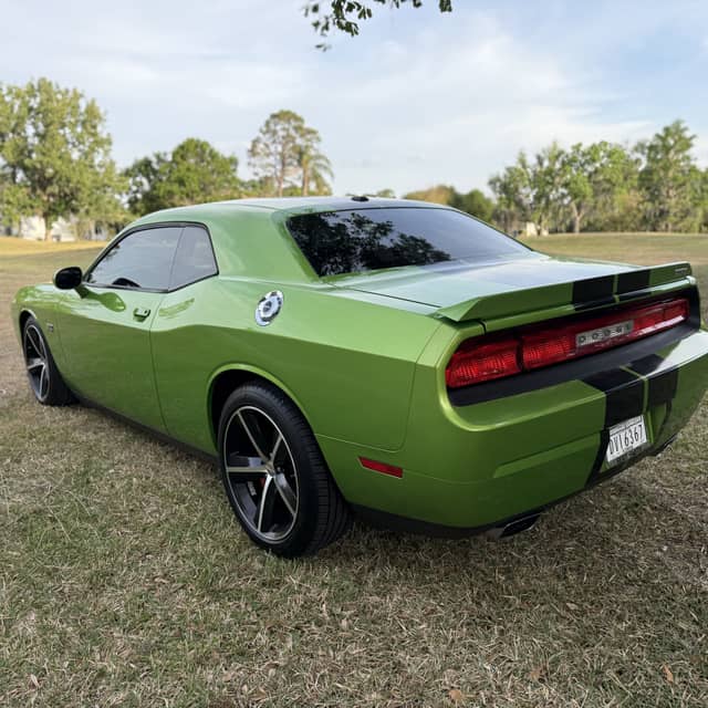 green charger